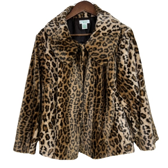 Laura Ashley Jackets & Blazers - Laura Ashley Woman One Button Leopard Print Crop Faux Fur Jacket size 3X